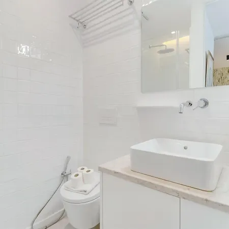 Apartament 1Br Charming In The Heart Of Santos | By Airnest Lizbona Zewnętrze zdjęcie